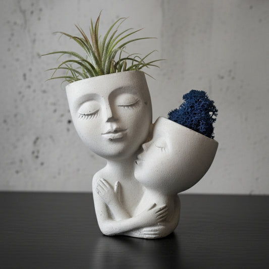 The Eternal Embrace: Handmade Decorative Moss / Air Plant Holder by Deterra London