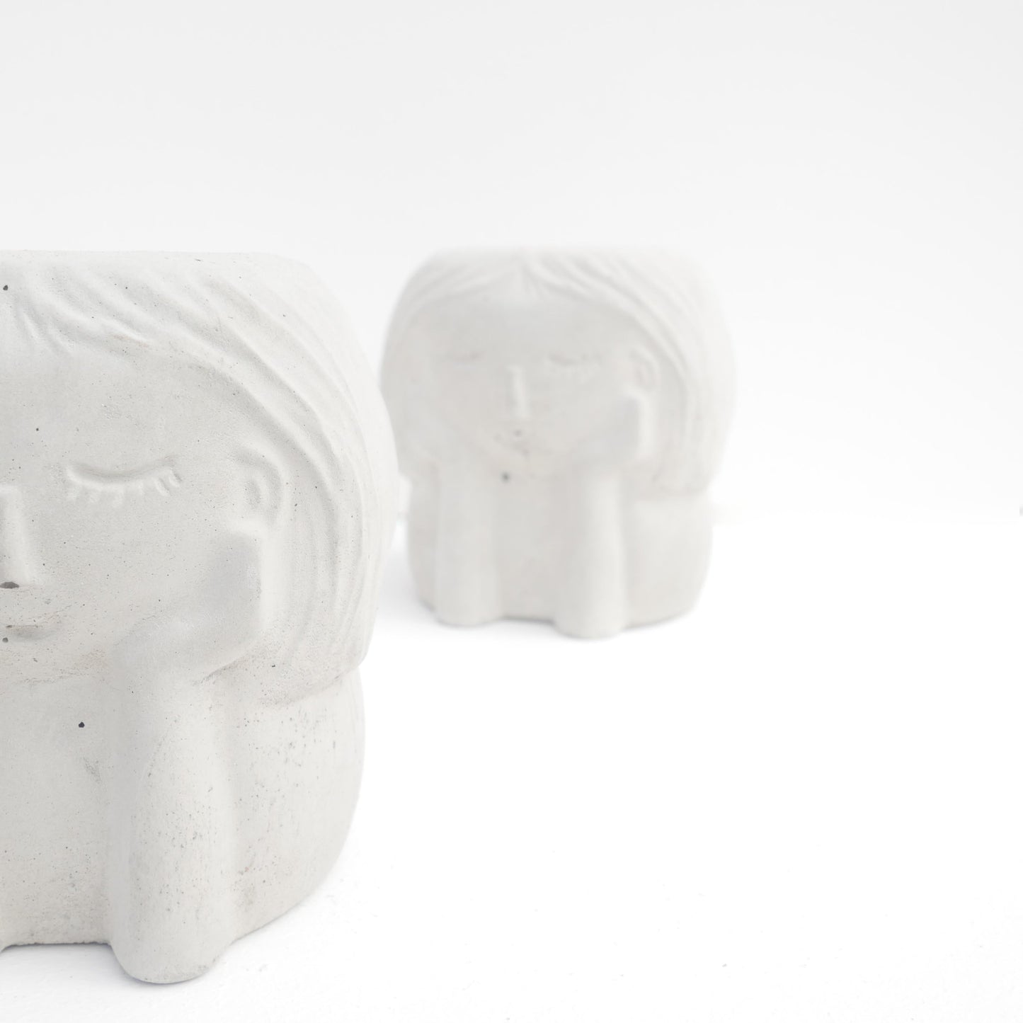 🤔 The Quiet Thinker: Handmade Succulent / Plant Pot by Deterra London