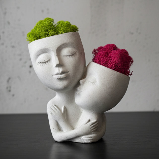 The Eternal Embrace: Concrete Airplant & Moss Display